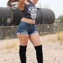 SECRET CROSSDRESSER? - Meet with Me for Discreet Dressing in Honolulu